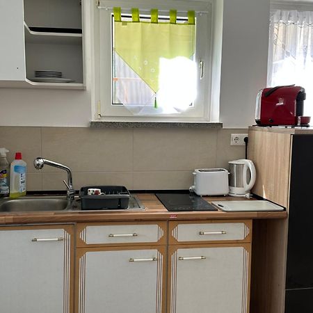 Ein Zimmer Wohnung Am Markt Oelsnitz  Ngoại thất bức ảnh